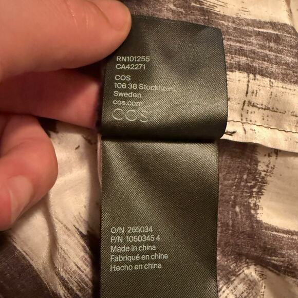 COS Printed Mulberry Silk Blend Blouse Gray White Abstract Gingham - Size 10 - Picture 7 of 12